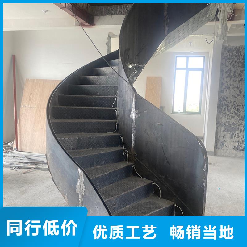 商业空间旋转楼梯防滑加厚