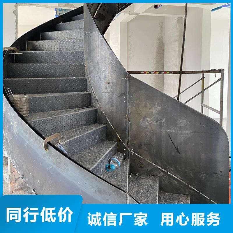 三层小复式旋转楼梯厂家