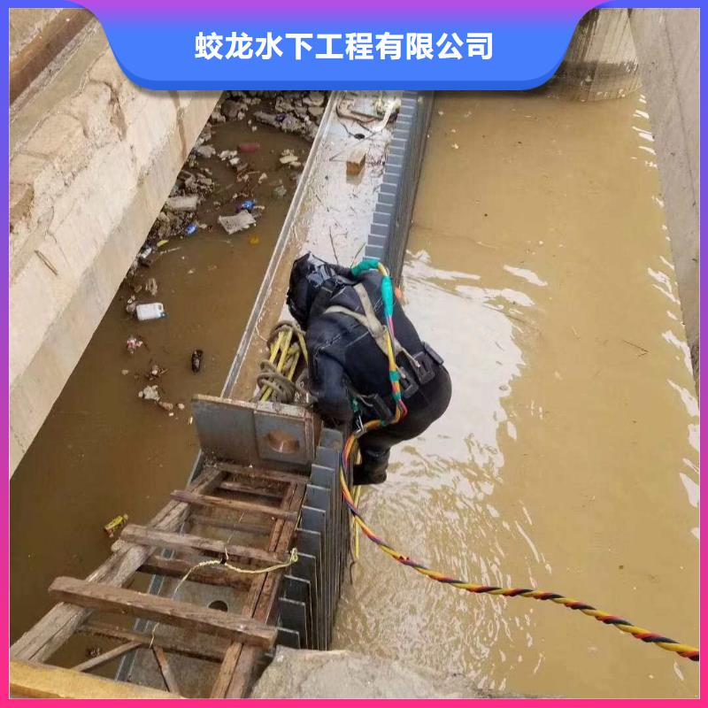 潜水员水里面摄像比同行节省10%