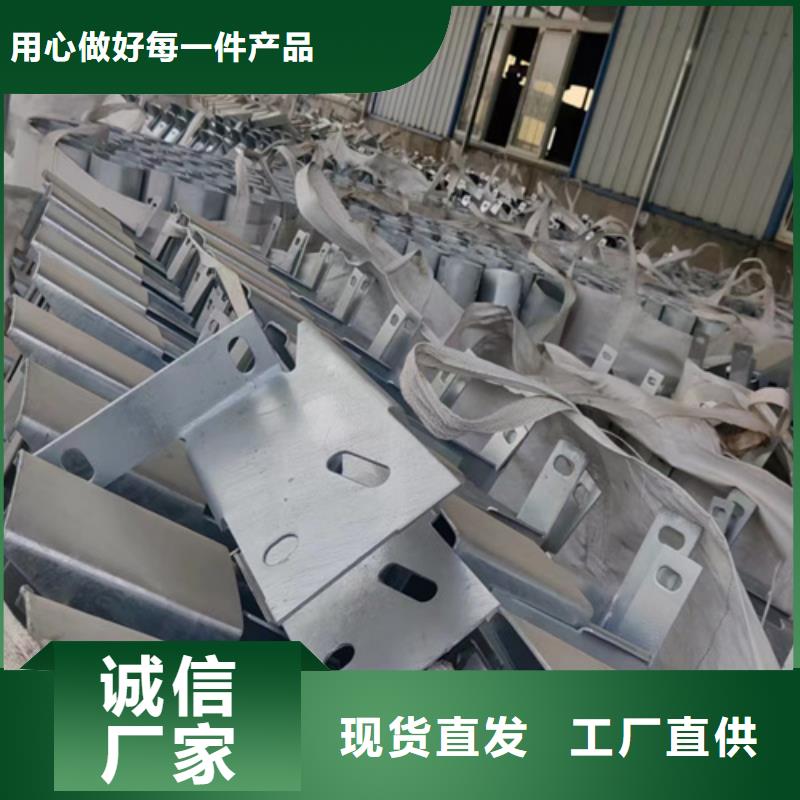 
Gr-SB-2E高速公路护栏
Gr-SA-3E波形护栏
多少钱一米？