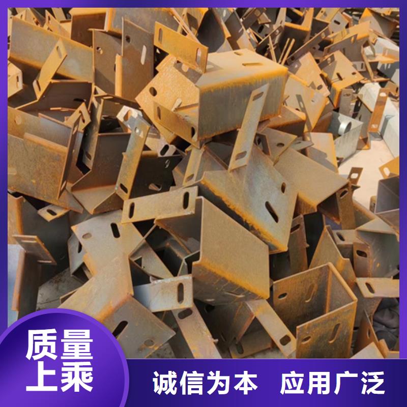 重信誉二波护栏板生产厂家