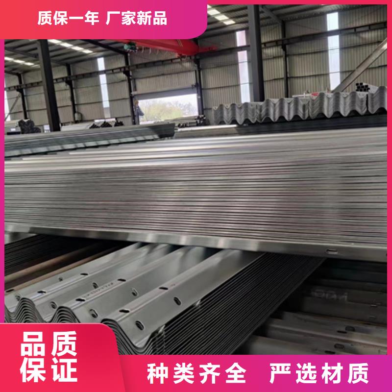 优选：镀锌喷塑护栏板工厂