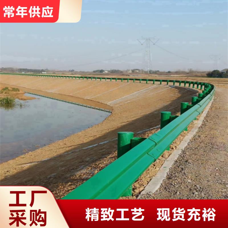优选：镀锌喷塑护栏板工厂