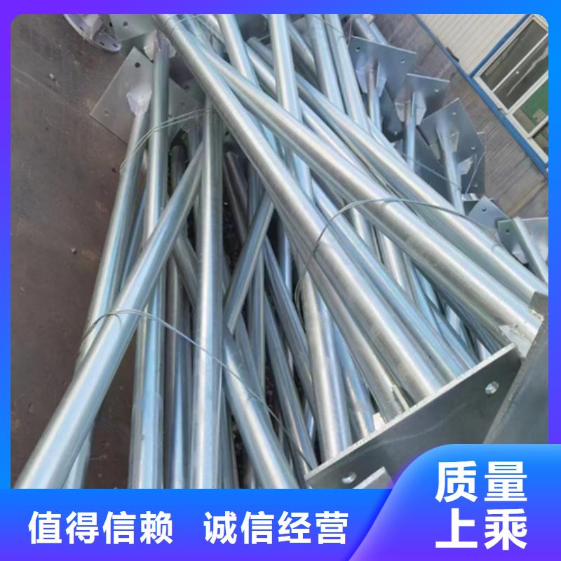 发货及时的公路护栏板生产厂家