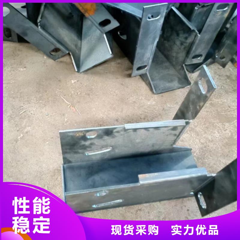 生命防护波形护栏板让利批发