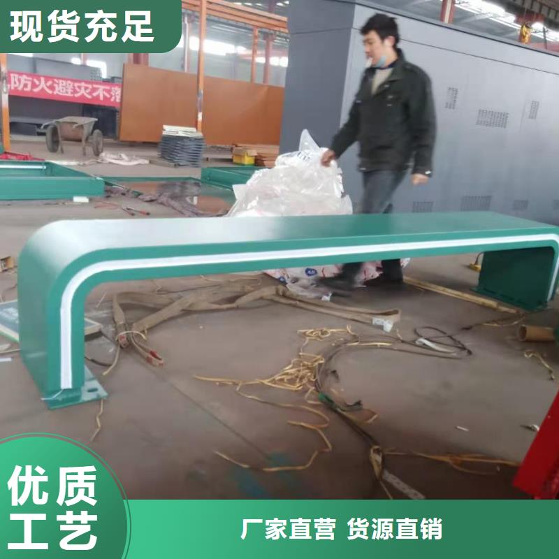 户外候车亭制作来厂考察