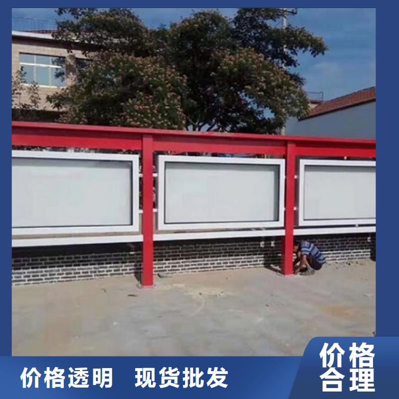 不锈钢宣传栏灯箱来厂考察