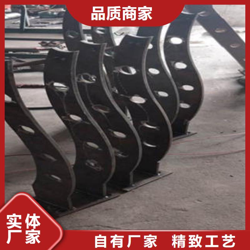 道路隔离栏杆201不锈钢复合管护栏厂家产品优良