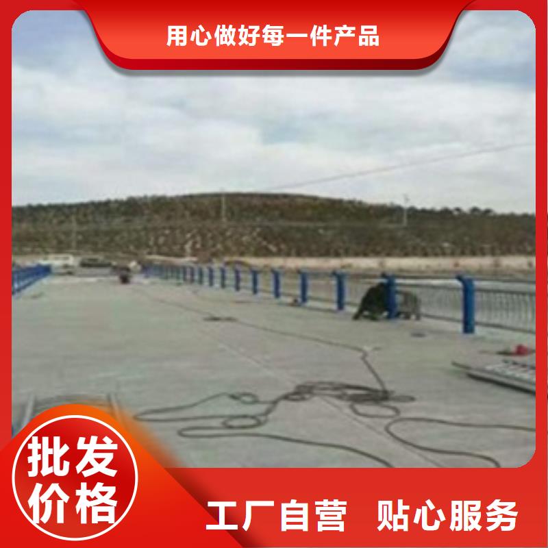 不锈钢复合管护栏防撞立柱厂家拥有先进的设备